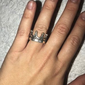 Silver crown ring